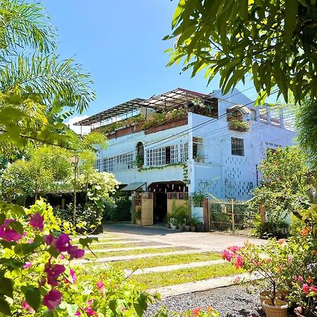 Balai Tinay Guesthouse Легазпи Екстериор снимка