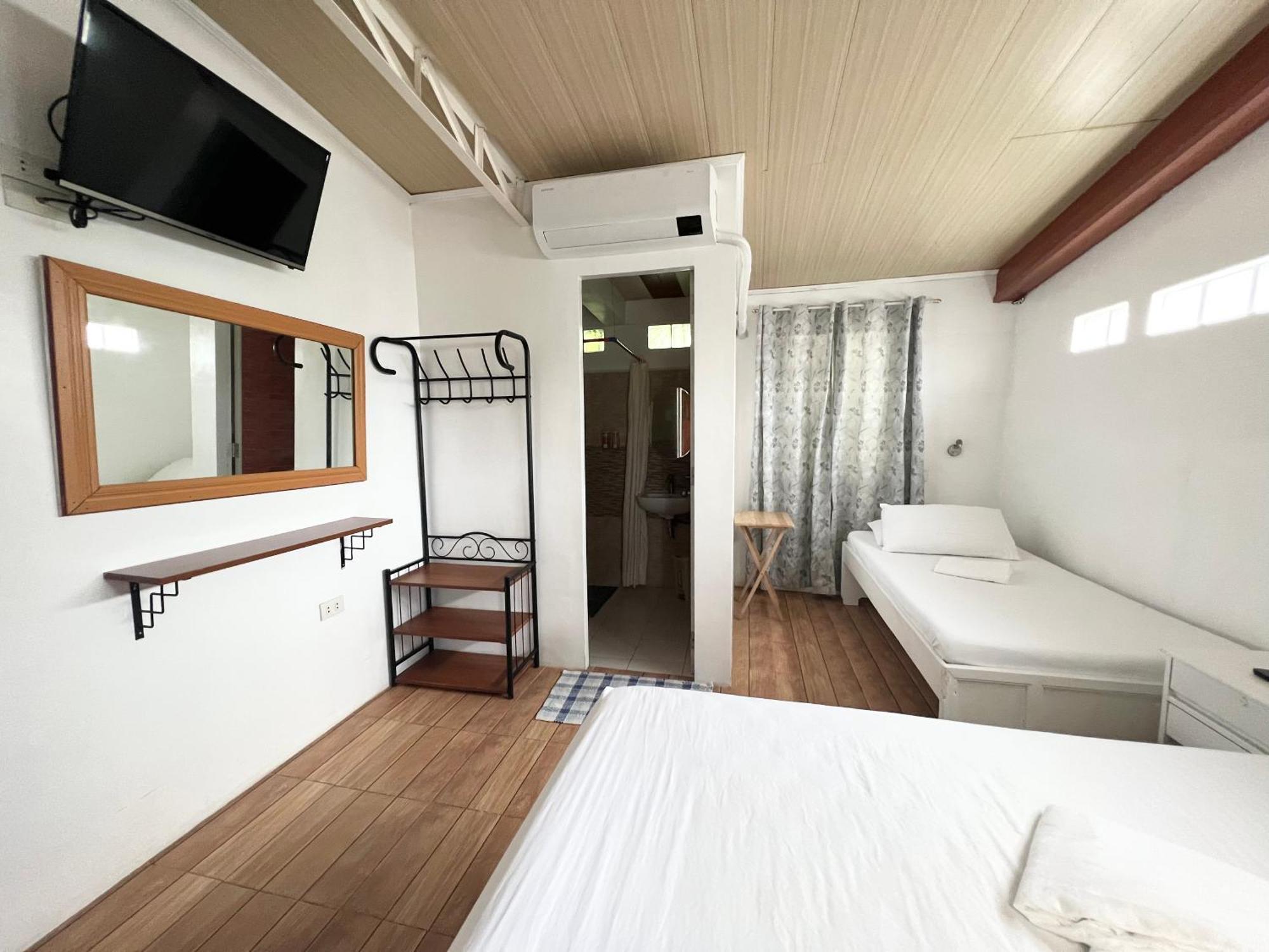 Balai Tinay Guesthouse Легазпи Екстериор снимка