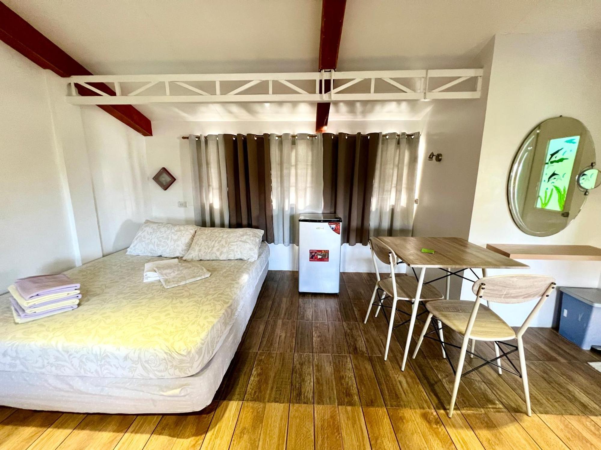 Balai Tinay Guesthouse Легазпи Екстериор снимка
